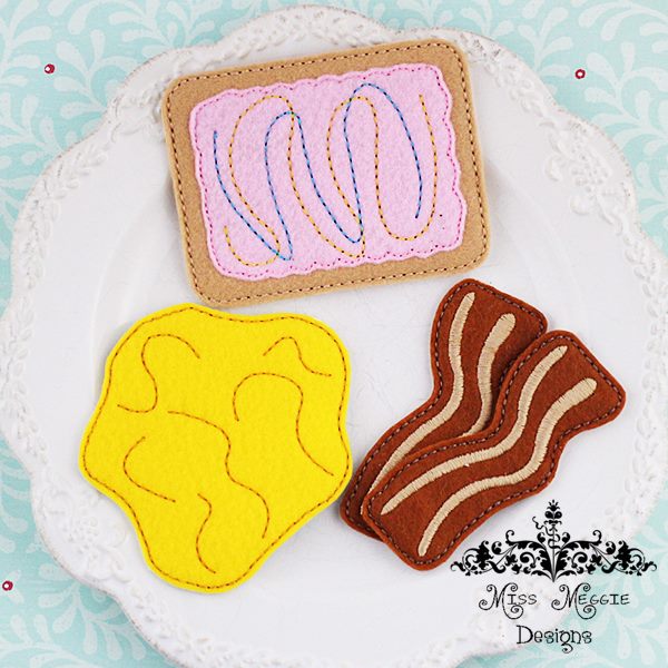 felt food breakfast set poptart,eggs,baconITH Embroidery design | Miss ...