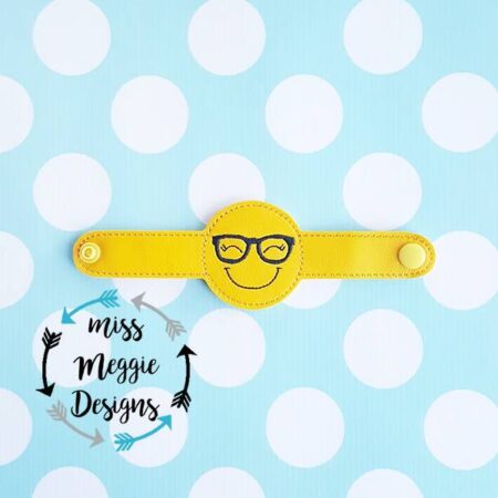 Geeky Smiley face Bracelet ITH Embroidery design file