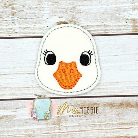 summer cloud kawaii flowers feltie ith embroidery design file (copy)