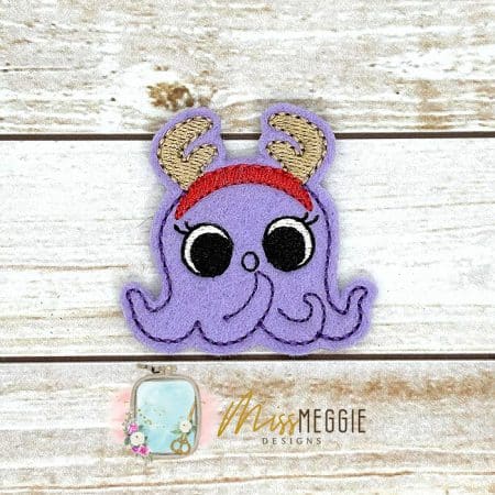surprised octopus wearing antlers reindeer feltie ith embroidery design file
